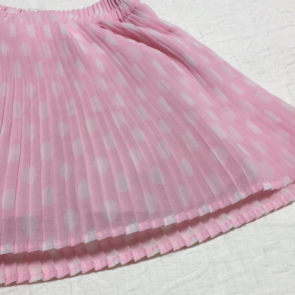2T (4/$20) Pleated Skort by Joe Fresh - Picture 12 of 16